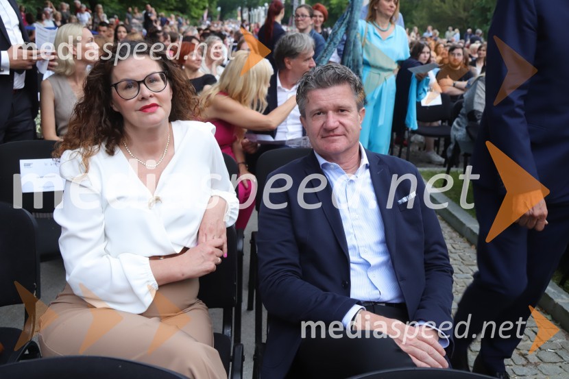  ... ;  Marko Kolbl, lastnik skupine Next media, solastnik in direktor Europlakat SlovenijaOperna noč na promenadi Mestnega parka