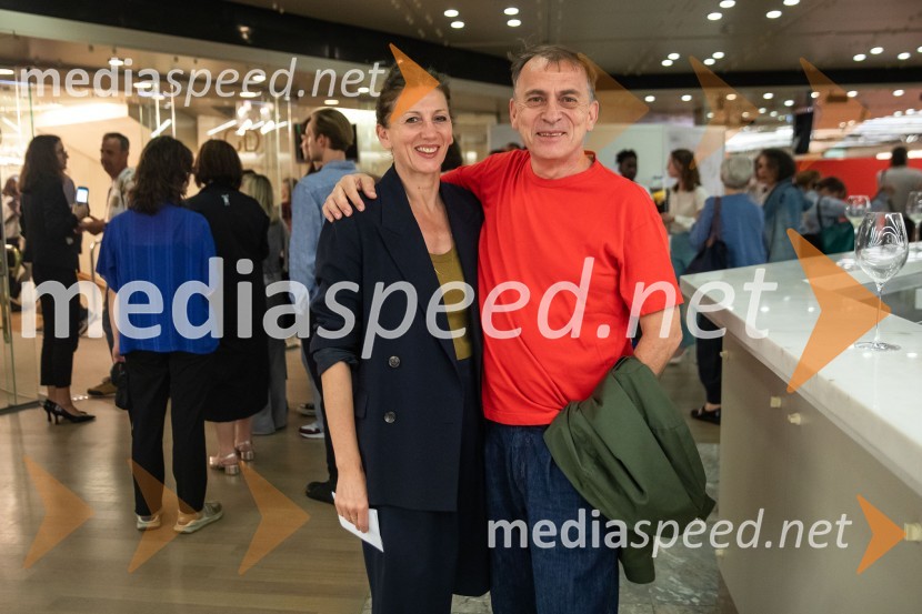  Sanja Neškovič Peršin, koreografinja; nekdanja direktorica Balet Ljubljana;  Blaž Peršin, direktor Muzeja in galerije mesta LjubljaneVezi duš, plesna predstava v Cankarjevem domu