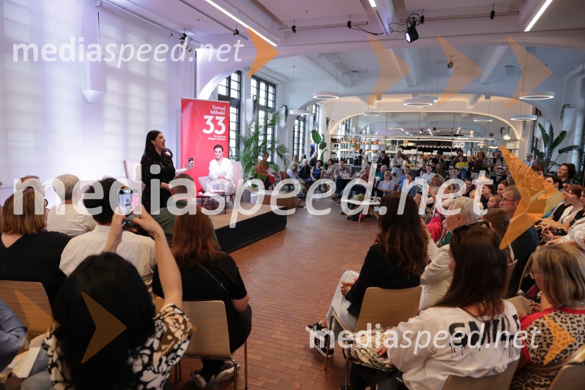 Predstavitev knjige: 33, avtorja Tomaža Miheliča