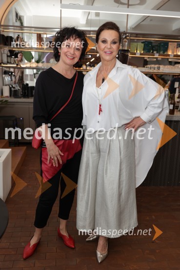  Lara Jankovič, igralka;  Miša Molk, televizijska voditeljica in urednicaPredstavitev knjige: 33, avtorja Tomaža Miheliča