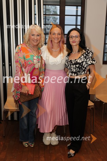  Alenka Godec, pevka;  Lea Šubic;  Anita KrizmaničPredstavitev knjige: 33, avtorja Tomaža Miheliča