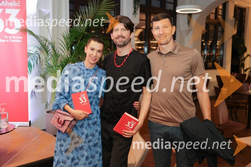  ... ;  Tomaž Mihelič - Marlenna, član skupine Sestre;  ... Predstavitev knjige: 33, avtorja Tomaža Miheliča