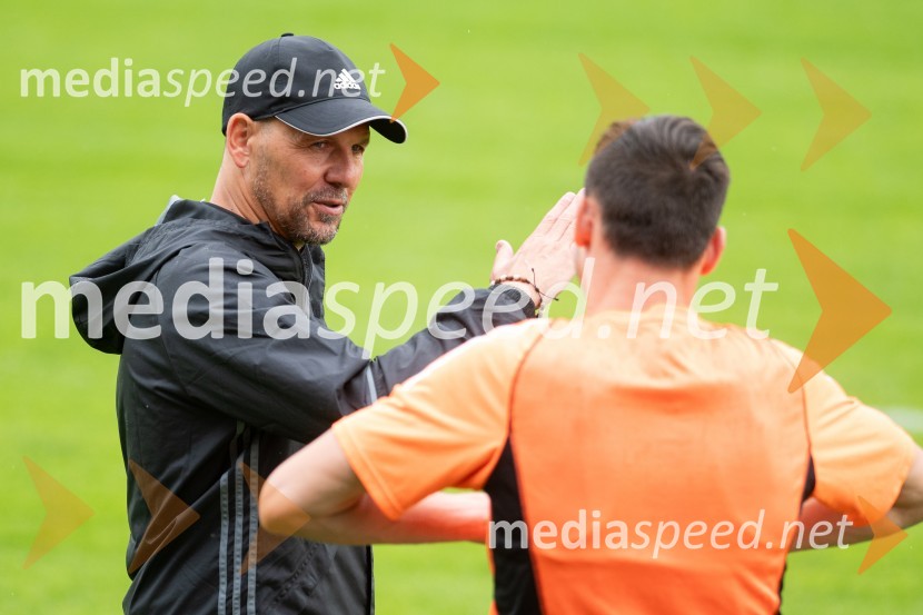  Ante  Šimundža, nekdanji nogometaš, trener NK MariborPrvi trening in novinarska konferenca NK Maribor