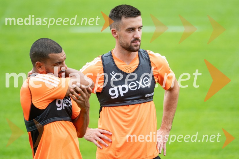  ... ;  Arnel Jakupović, nogometaš, NK MariborPrvi trening in novinarska konferenca NK Maribor