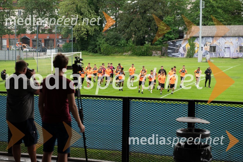 Prvi trening in novinarska konferenca NK Maribor
