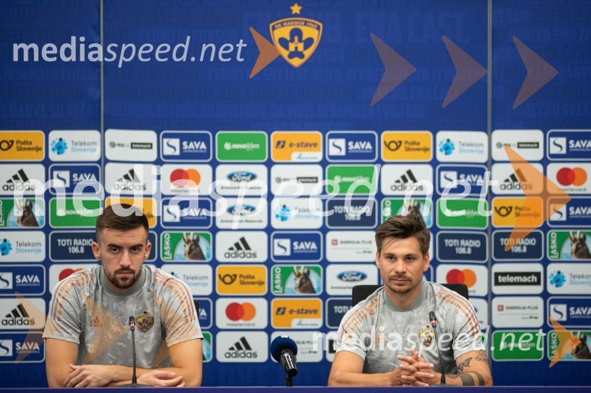  Arnel Jakupović, nogometaš, NK Maribor;  Gregor  Sikošek, nogometaš, NK MariborPrvi trening in novinarska konferenca NK Maribor