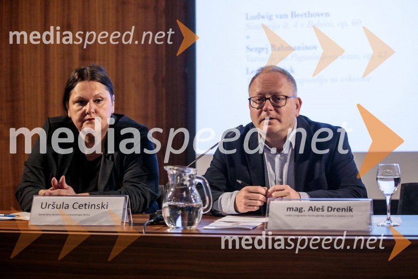  Uršula Cetinski, generalna direktorica, Cankarjev dom; mag. Aleš Drenik, vodja programa resne glasbe, opere in balet, Cankarjev domPredstavitev Zlatega in Srebrnega abonmaja ter abonmaja Veličastni 2024/25, Cankarjev dom