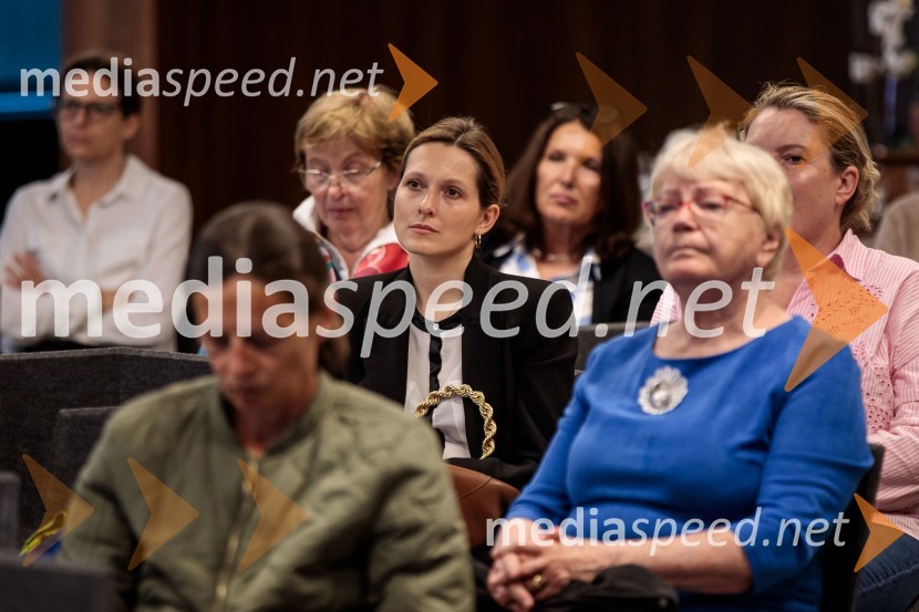  Tea Gorič, Cup of teaPredstavitev Zlatega in Srebrnega abonmaja ter abonmaja Veličastni 2024/25, Cankarjev dom