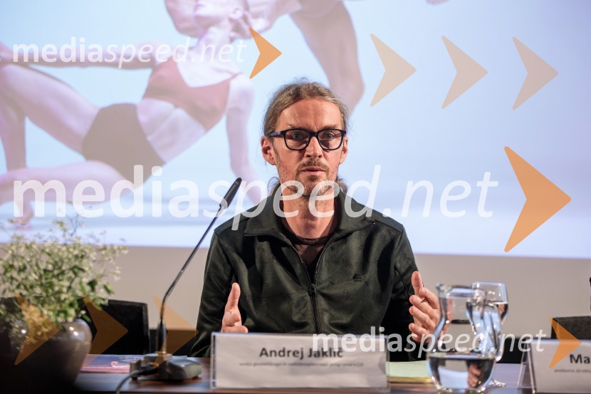  Andrej Jaklič, vodja gledališkega in sodobnoplesnega programa CDPredstavitev Zlatega in Srebrnega abonmaja ter abonmaja Veličastni 2024/25, Cankarjev dom