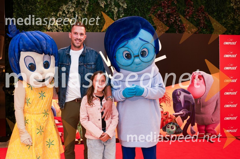  Saša  Kapetanovič, glavni in odgovorni urednik Avtomagazin;  Tori PlutVrvež v moji glavi 2, premiera animiranega filma v Cineplexx Ljubljana