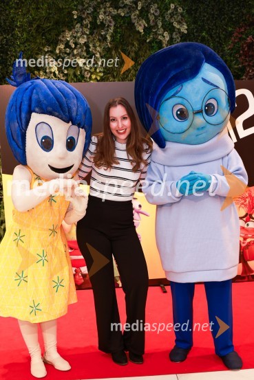  Lara Tošić, radijska voditeljicaVrvež v moji glavi 2, premiera animiranega filma v Cineplexx Ljubljana