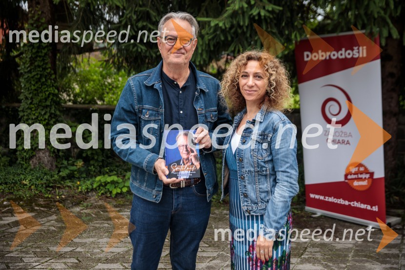  Marko Pavliha, avtor knjige Svetilnik;  Simona Hana Boc, ustanoviteljica in direktorica, založba ChiaraPraznovanje 18. obletnice založbe Chiara