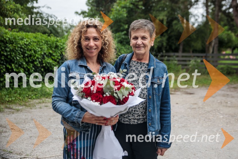  Simona Hana Boc, ustanoviteljica in direktorica, založba Chiara;  Ivanka Mrežar, ItagrafPraznovanje 18. obletnice založbe Chiara