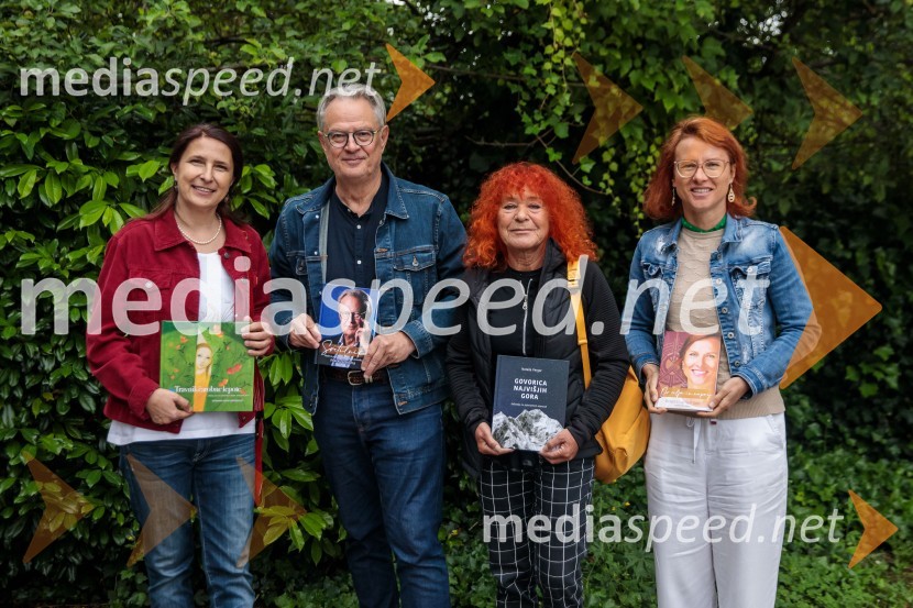  Romana Aniya  Ercegović, avtorica;  Marko Pavliha, avtor knjige Svetilnik;  Nataša Pergar, avtorica;  Brigita  Langerholc, avtoricaPraznovanje 18. obletnice založbe Chiara