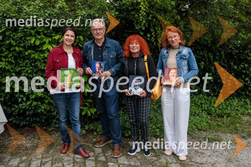  Romana Aniya  Ercegović, avtorica;  Marko Pavliha, avtor knjige Svetilnik;  Nataša Pergar, avtorica;  Brigita  Langerholc, avtoricaPraznovanje 18. obletnice založbe Chiara