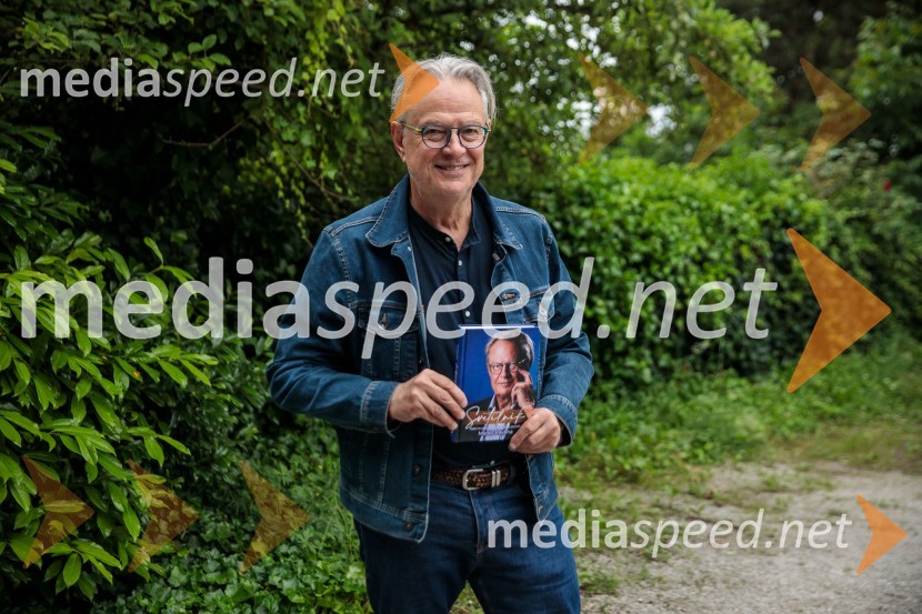  Marko Pavliha, avtor knjige SvetilnikPraznovanje 18. obletnice založbe Chiara