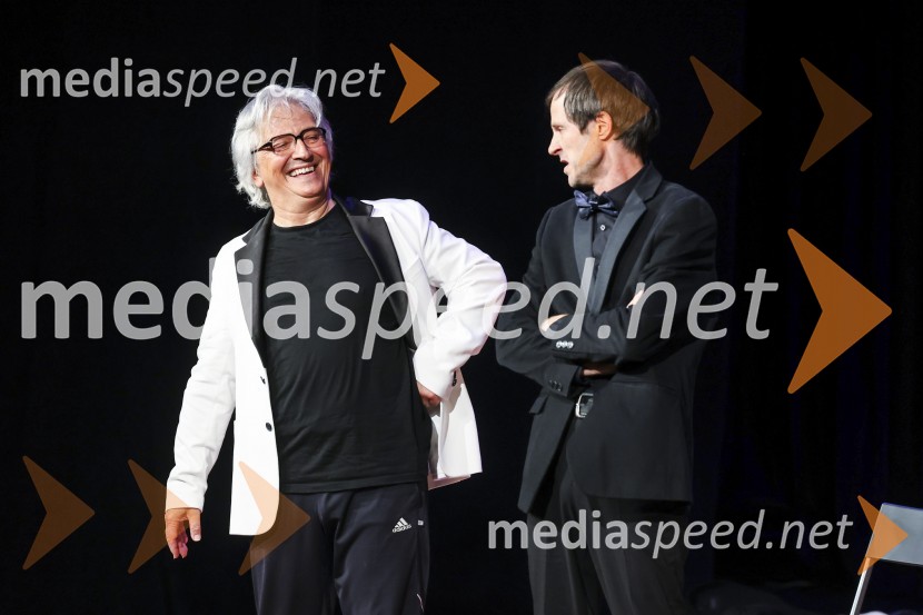  Iztok Mlakar, kantavtor, gledališki igralec;  Peter Harl, igralecPremiera komedije Pegule avtorja Iztoka Mlakarja