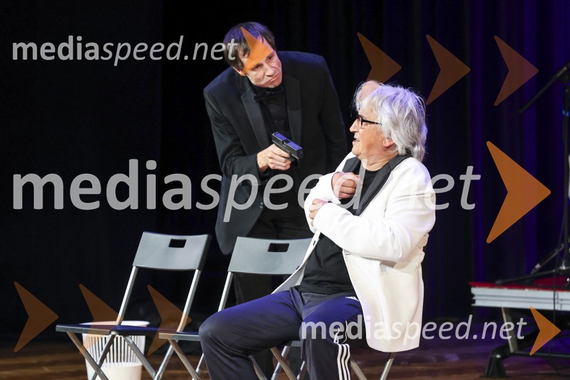  Peter Harl, igralec;  Iztok Mlakar, kantavtor, gledališki igralecPremiera komedije Pegule avtorja Iztoka Mlakarja