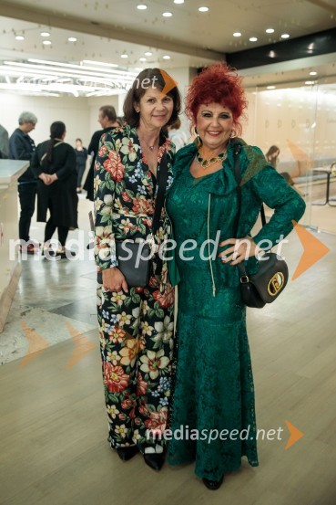 mag. Lidia Pavlin, agencija Nicha;  Majda  Zabukovec Brčvak,  so-lastnica Motela MednoUrška Centa in Domen Novak s predstavo Tam, v vrtu