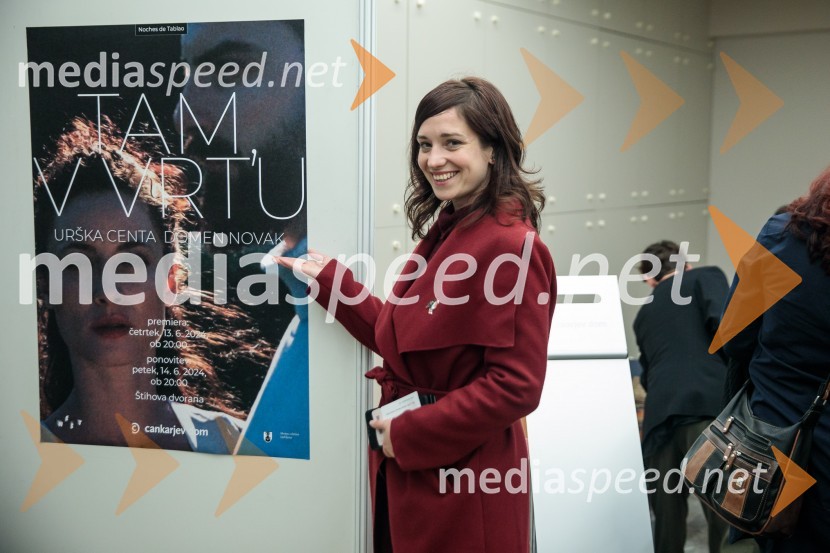 Urška Centa in Domen Novak s predstavo Tam, v vrtu