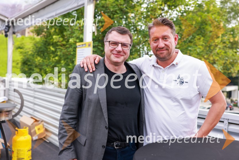  ... ;  Tomaž Zaviršek,  direktor za korporativno komuniciranje in posebne projekte, Perutnina PtujEkskluzivni koncert Joker out ob 50-letnici Poli