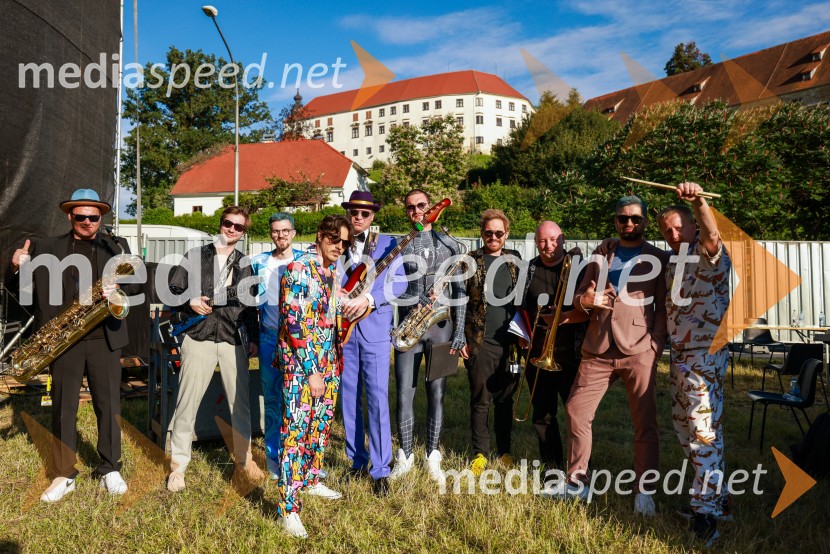 The SchminkersEkskluzivni koncert Joker out ob 50-letnici Poli