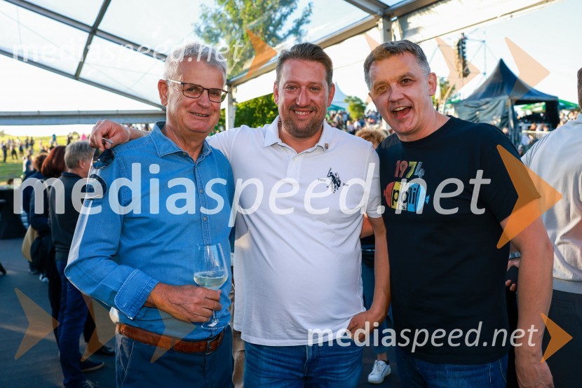  Danilo Toplek;  Tomaž Zaviršek,  direktor za korporativno komuniciranje in posebne projekte, Perutnina Ptuj;  David Visenjak, direktor trženja, Perutnina Ptuj d. d.Ekskluzivni koncert Joker out ob 50-letnici Poli