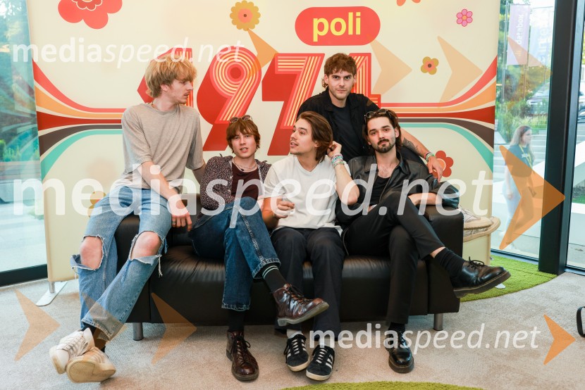  Jure Maček,  Joker Out;  Kris  Guštin, Joker Out;  Bojan Cvjetićanin, Joker Out;  Nace  Jordan, Joker Out;  Jan  Peteh, Joker OutEkskluzivni koncert Joker out ob 50-letnici Poli