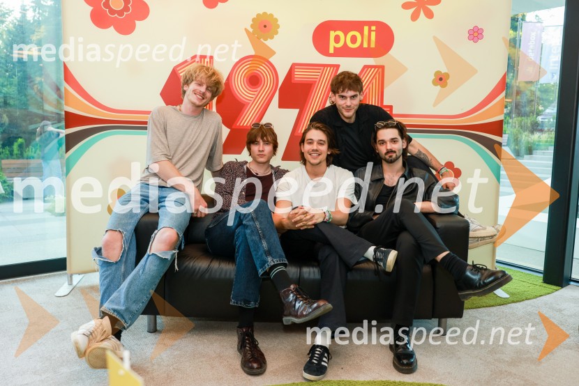  Jure Maček,  Joker Out;  Kris  Guštin, Joker Out;  Bojan Cvjetićanin, Joker Out;  Nace  Jordan, Joker Out;  Jan  Peteh, Joker OutEkskluzivni koncert Joker out ob 50-letnici Poli