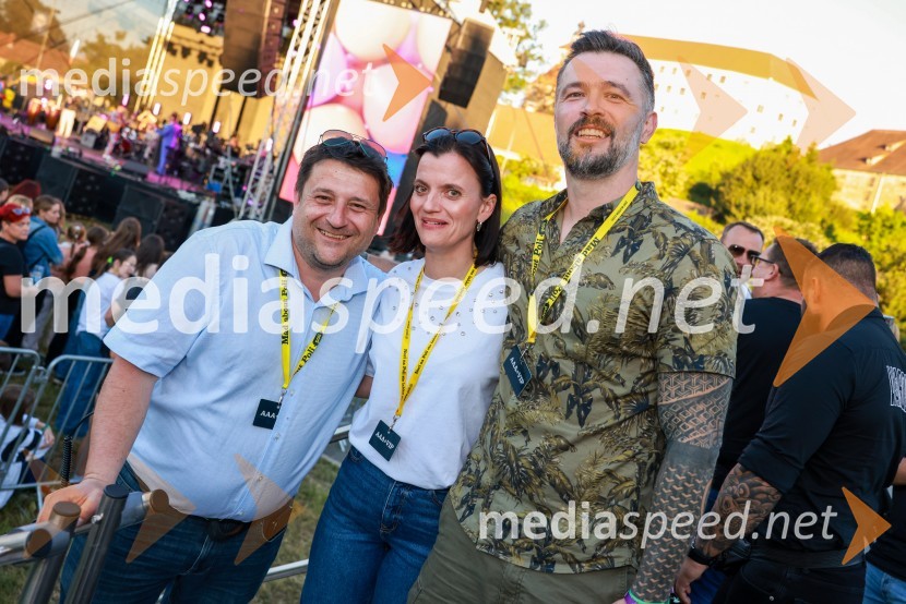  Pavel Magdić, generalni direktor, Dominikanski samostan;  Sanja Simonič, Perutnina Ptuj;  ... Ekskluzivni koncert Joker out ob 50-letnici Poli