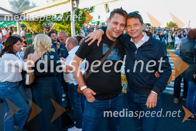  ... ;  Dejan Levanič, državni sekretar, Ministrstvo za delo, družino, socialne zadeve in enake možnosti Republike SlovenijeEkskluzivni koncert Joker out ob 50-letnici Poli