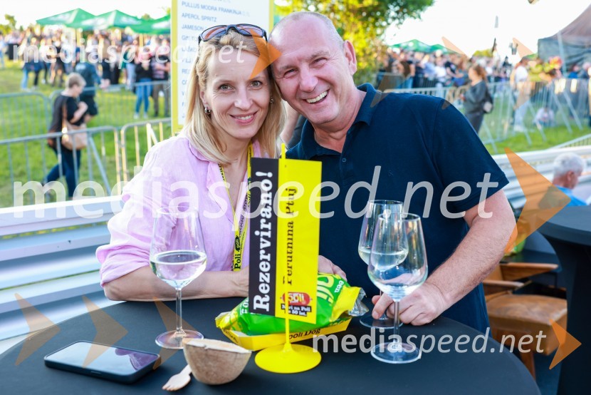  Suzana Petek, Perutnina Ptuj;  ... Ekskluzivni koncert Joker out ob 50-letnici Poli