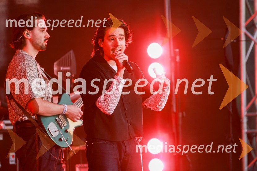  Jan  Peteh, Joker Out;  Bojan Cvjetićanin, Joker OutEkskluzivni koncert Joker out ob 50-letnici Poli