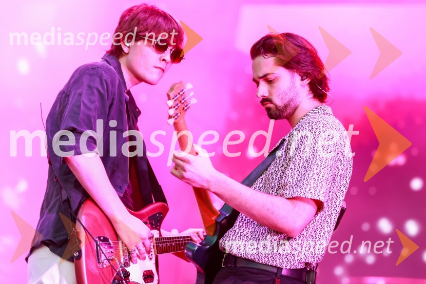  Kris  Guštin, Joker Out;  Jan  Peteh, Joker OutEkskluzivni koncert Joker out ob 50-letnici Poli