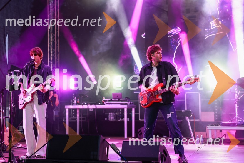  Kris  Guštin, Joker Out;  Nace  Jordan, Joker OutEkskluzivni koncert Joker out ob 50-letnici Poli