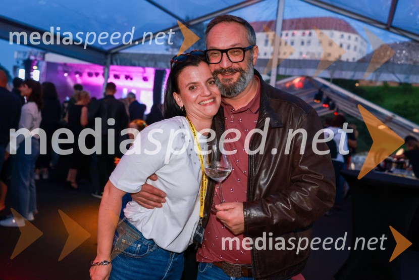  Sanja Simonič, Perutnina Ptuj;  ... Ekskluzivni koncert Joker out ob 50-letnici Poli