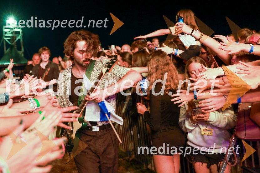  Jan  Peteh, Joker OutEkskluzivni koncert Joker out ob 50-letnici Poli