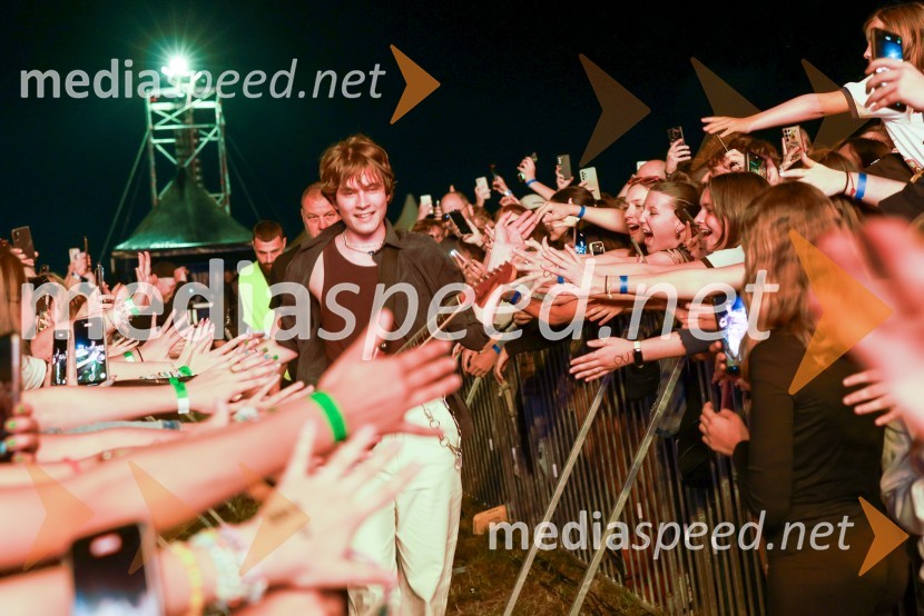  Kris  Guštin, Joker OutEkskluzivni koncert Joker out ob 50-letnici Poli