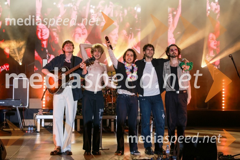  Kristijan Guček, igralec;  Jure Maček,  Joker Out;  Bojan Cvjetićanin, Joker Out;  Nace  Jordan, Joker Out;  Jan  Peteh, Joker OutEkskluzivni koncert Joker out ob 50-letnici Poli