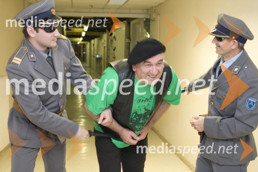 Vlado Poredoš, skupina Orlek in policajiLa Vie en Rose, mednarodni večer šansonov