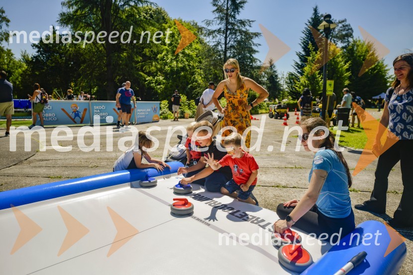 Družinski festival Mačje mesto 2024