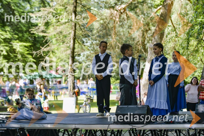 Družinski festival Mačje mesto 2024