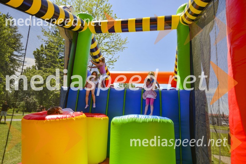 Družinski festival Mačje mesto 2024