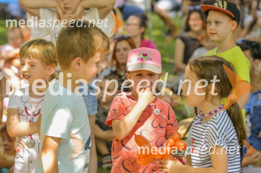  ... ;  Dejan Levanič, državni sekretar, Ministrstvo za delo, družino, socialne zadeve in enake možnosti Republike Slovenije;  Dejan Levanič, državni sekretar, Ministrstvo za delo, družino, socialne zadeve in enake možnosti Republike Slovenije;  Dejan Levanič, državni sekretar, Ministrstvo za delo, družino, socialne zadeve in enake možnosti Republike Slovenije;  ... ;  ... ;  ... ;  Dejan Levanič, državni sekretar, Ministrstvo za delo, družino, socialne zadeve in enake možnosti Republike Slovenije;  ... Družinski festival Mačje mesto 2024