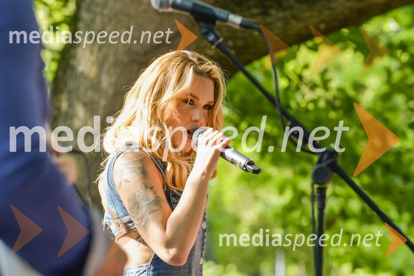  Nika Zorjan, pevkaDružinski festival Mačje mesto 2024