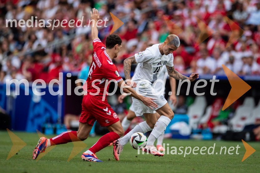  ... ;  Benjamin Šeško, nogometašSlovenci osvojili prvo točko, SLOVENIJA DANSKA 1:1, EURO 2024