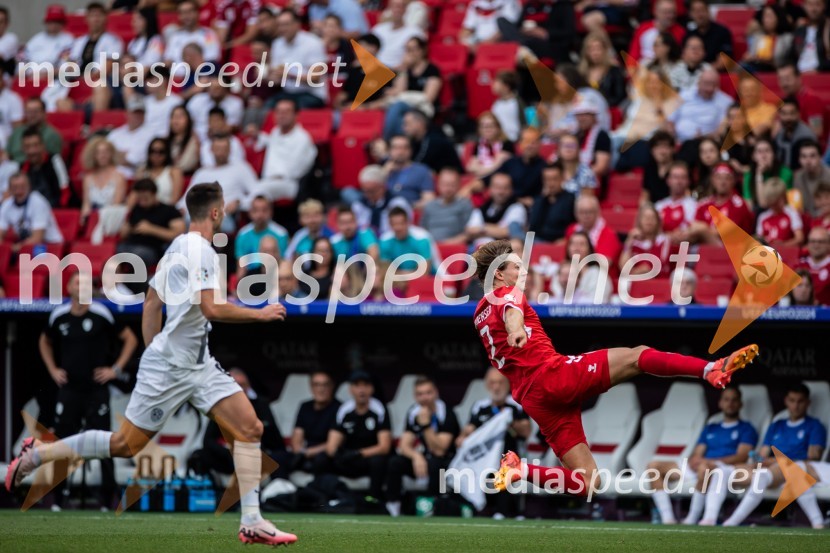  Andraž Šporar, nogometaš;  ... Slovenci osvojili prvo točko, SLOVENIJA DANSKA 1:1, EURO 2024