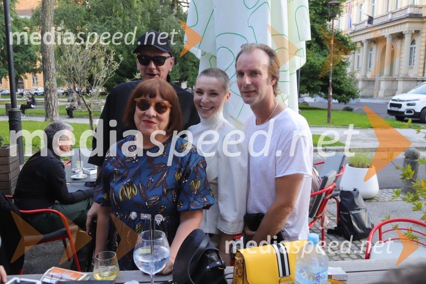  ... ;  ... ;  Nataša Keser, igralka;  ... 59. Festival Borštnikovo srečanje, sklepna slovesnost s podelitvijo nagrad