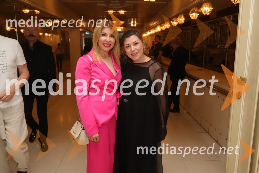  ... ;  Klara  Kačinari, zlatarstvo izdelava Borštnikovega prstana59. Festival Borštnikovo srečanje, sklepna slovesnost s podelitvijo nagrad