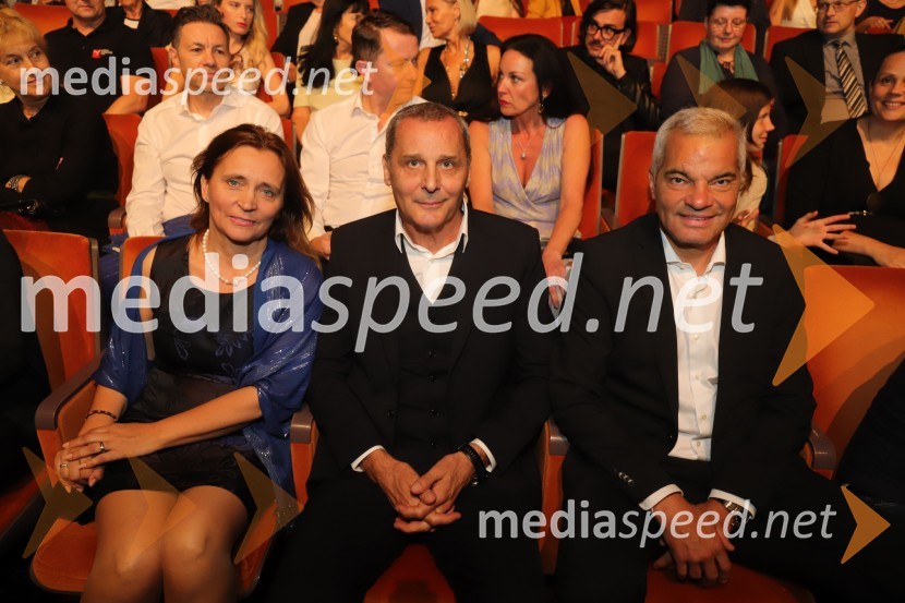 doc. dr. Suzana Žilič Fišer,  predstojnica Inštituta za medijske komunikacije na FERI;  Danilo Rošker, direktor SNG Maribor;  Aleksander Saša Arsenovič, župan, Mestna občina Maribor59. Festival Borštnikovo srečanje, sklepna slovesnost s podelitvijo nagrad